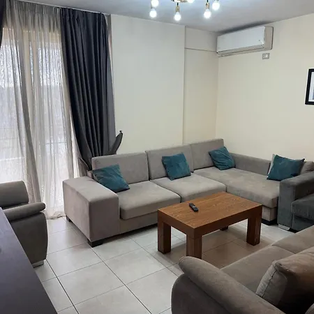 Skyview & Apartman *